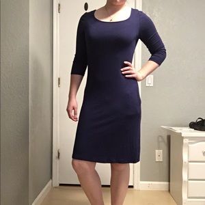 Blue knee-length dress WITH POCKETS